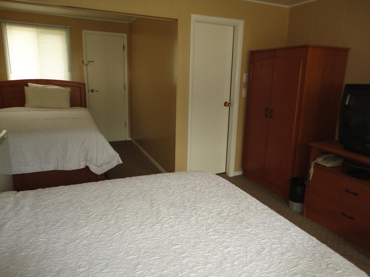 Sorrento Inn Motel Екстер'єр фото